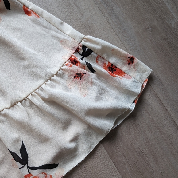 Aritzia Wilfred Effet mini dress (M) - Picture 6 of 8